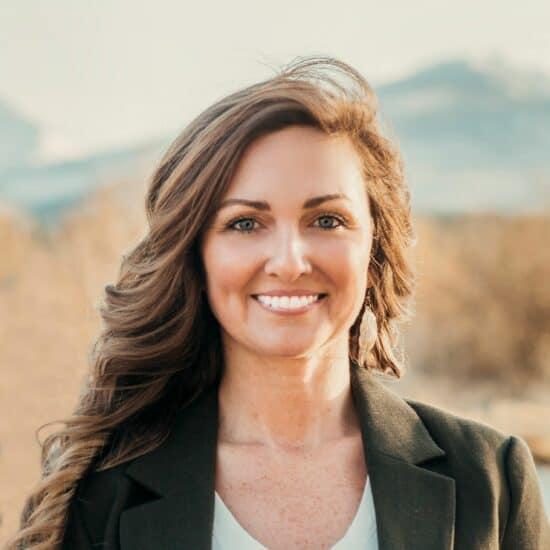 Tiffany Hubbard, Central Oregon Real Estate Broker with Stellar Realty NW